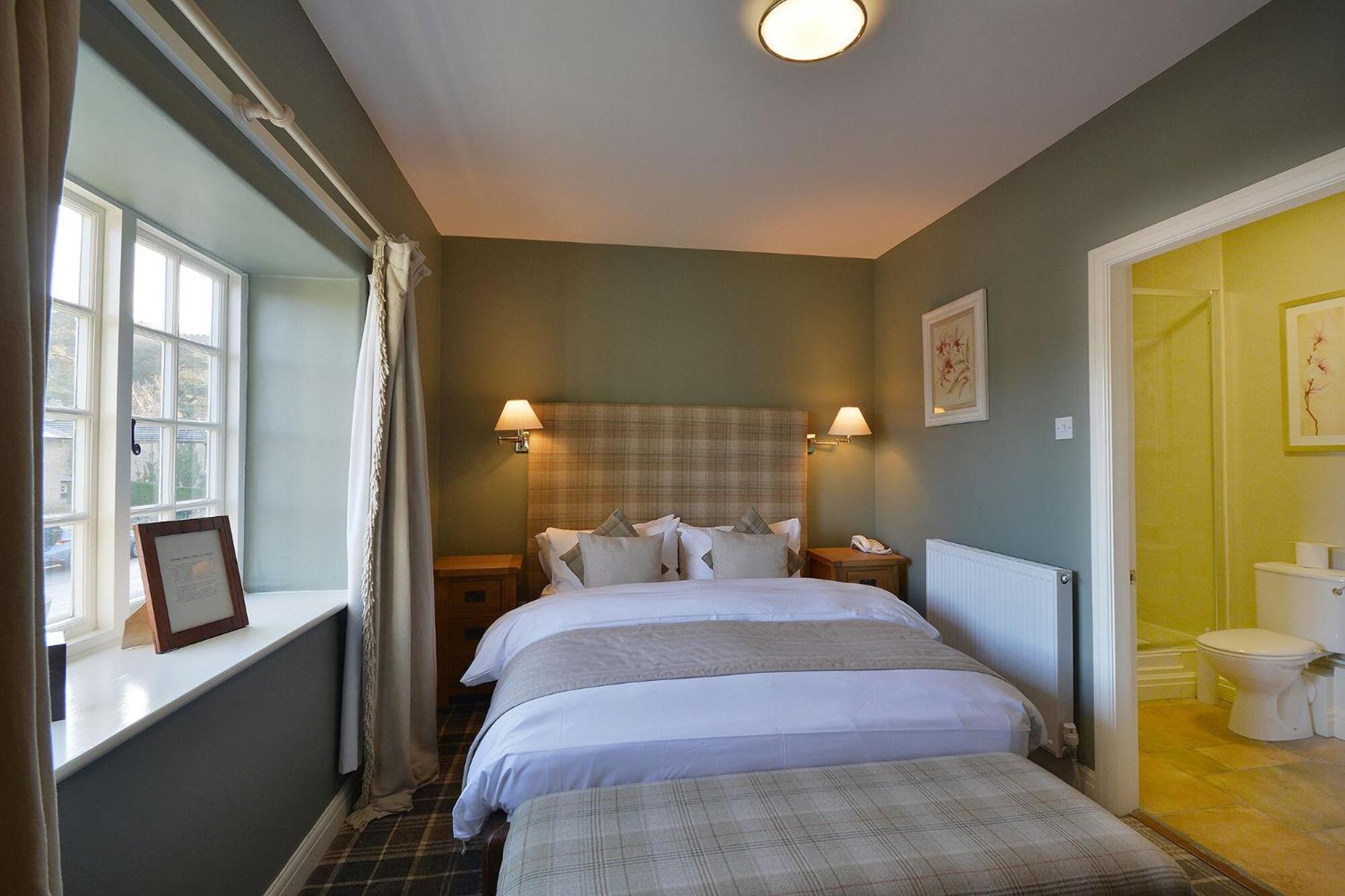 Отель The Fairfax Arms Gilling East Экстерьер фото